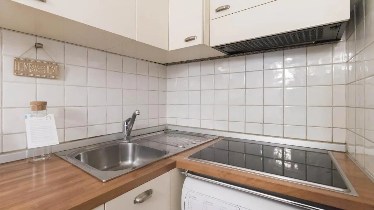 Moscova 52 Apartment Milan